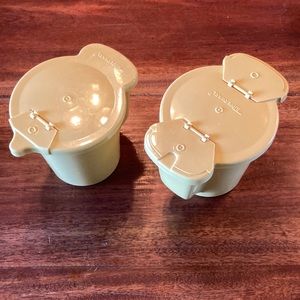 Tupperware Cream and Sugar Set